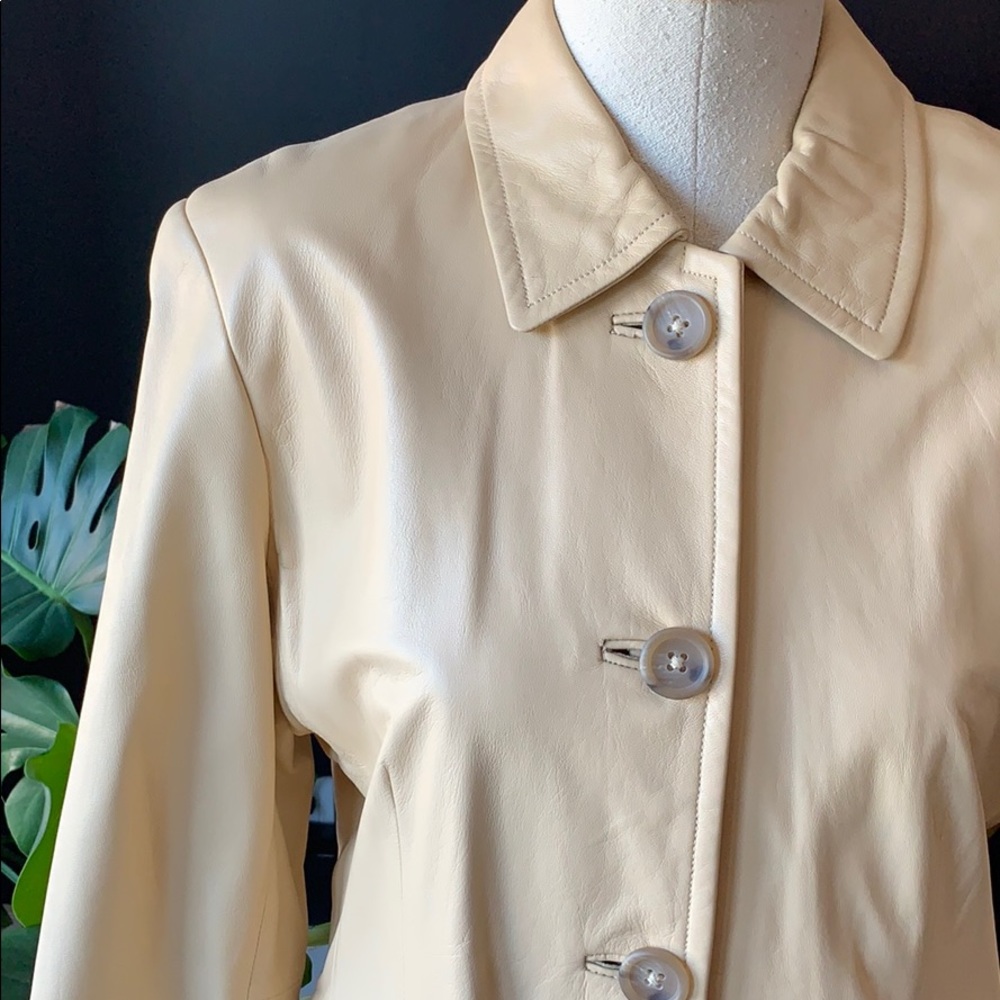 Vintage Banana Republic Leather Lady Coat sz Med - Picture 2 of 5